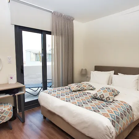 Urban Nest - Suites & Apartments-2